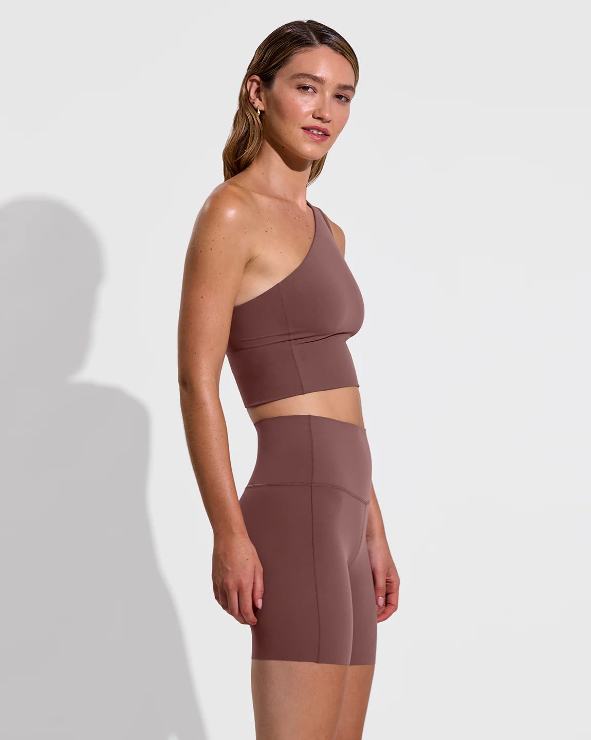 Form Tank - Tiki - Image 3