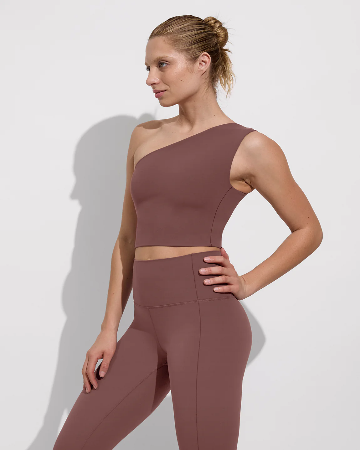 Form Tank - Tiki - Image 5