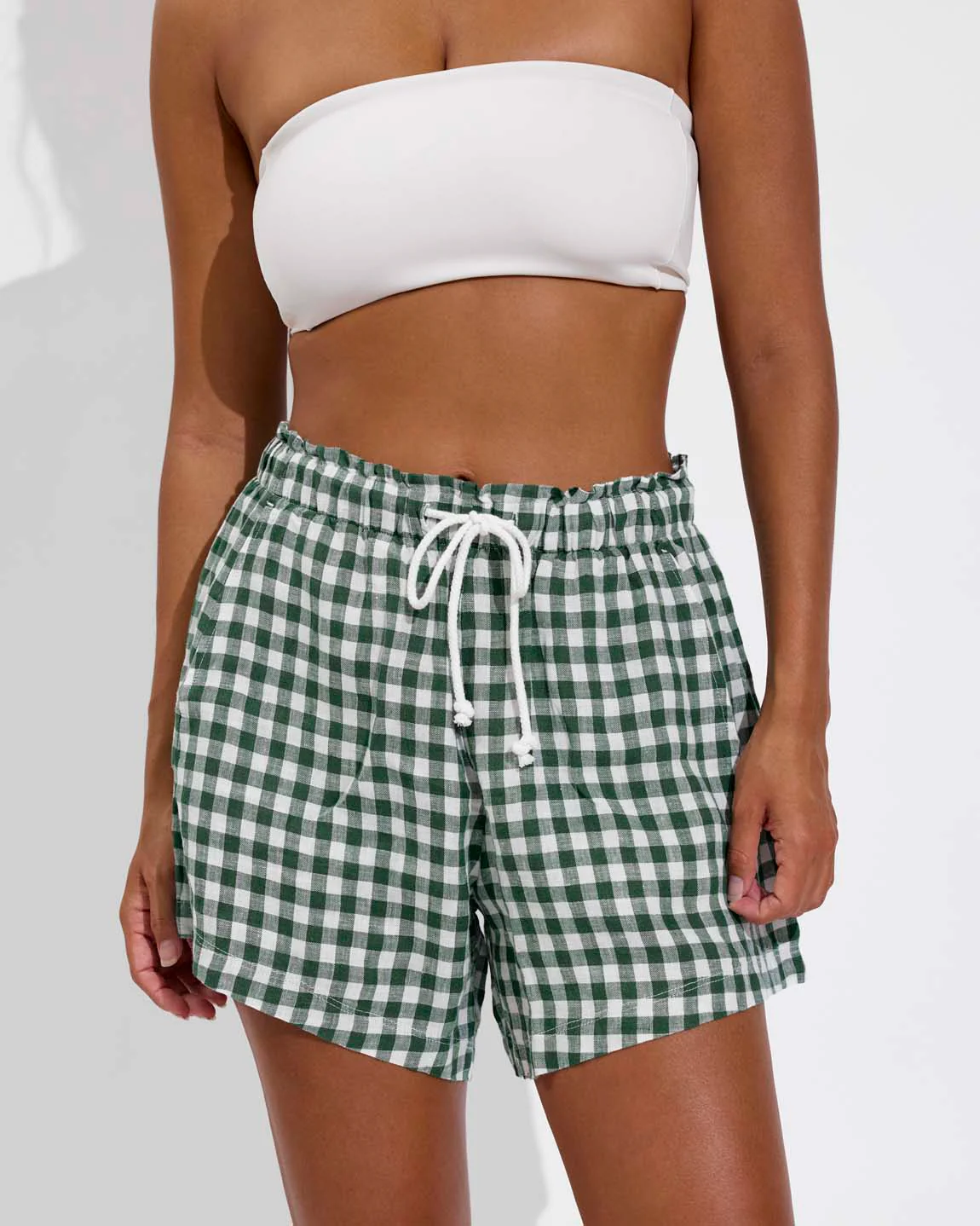 Getaway Short 5" - Gingham: Tropics / Coconut - Image 4